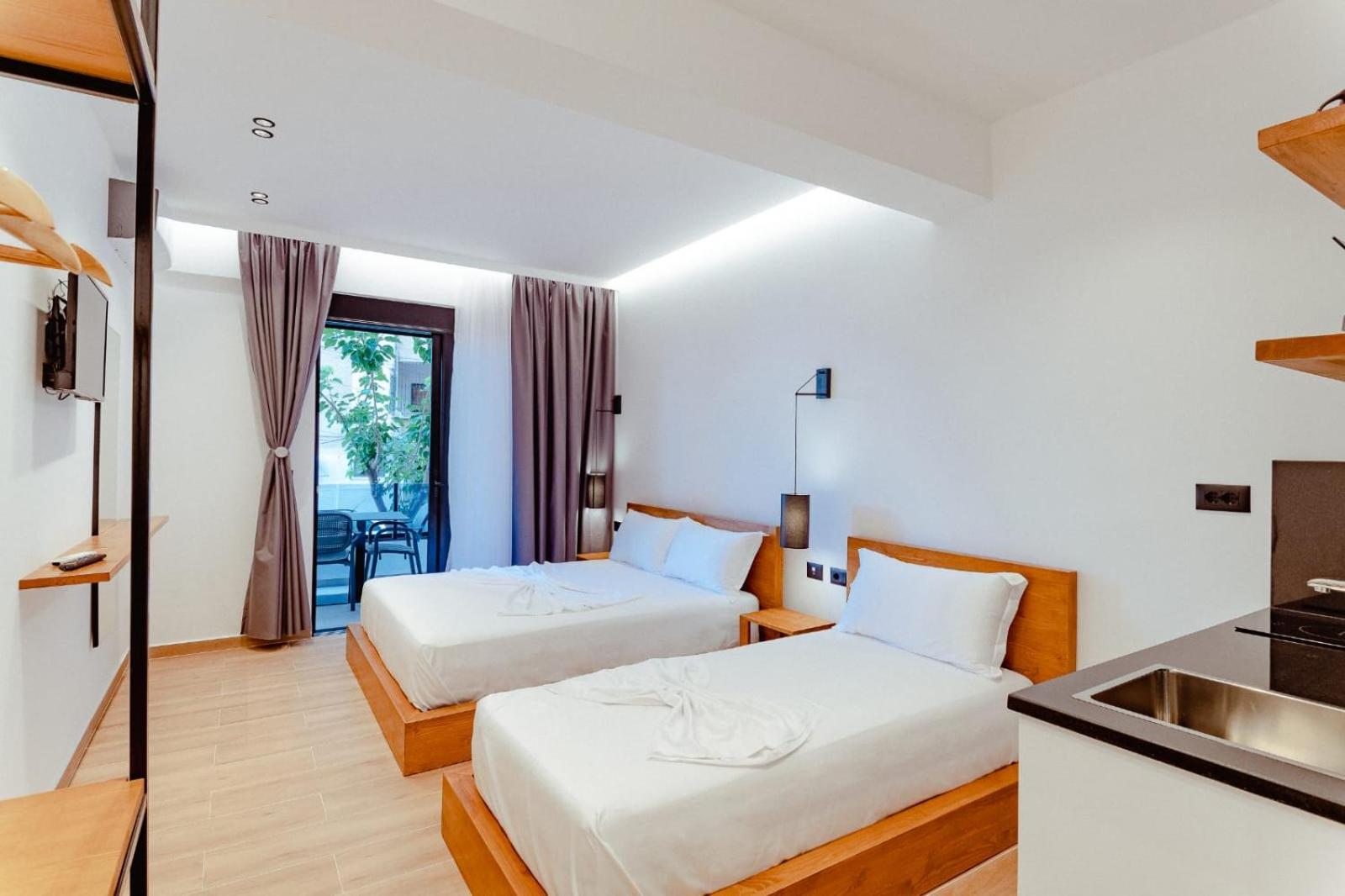 Gloal Suites & Residence Саранда Екстер'єр фото